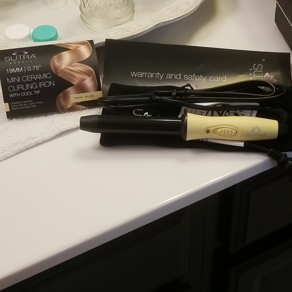Mini Ceramic Curling Iron